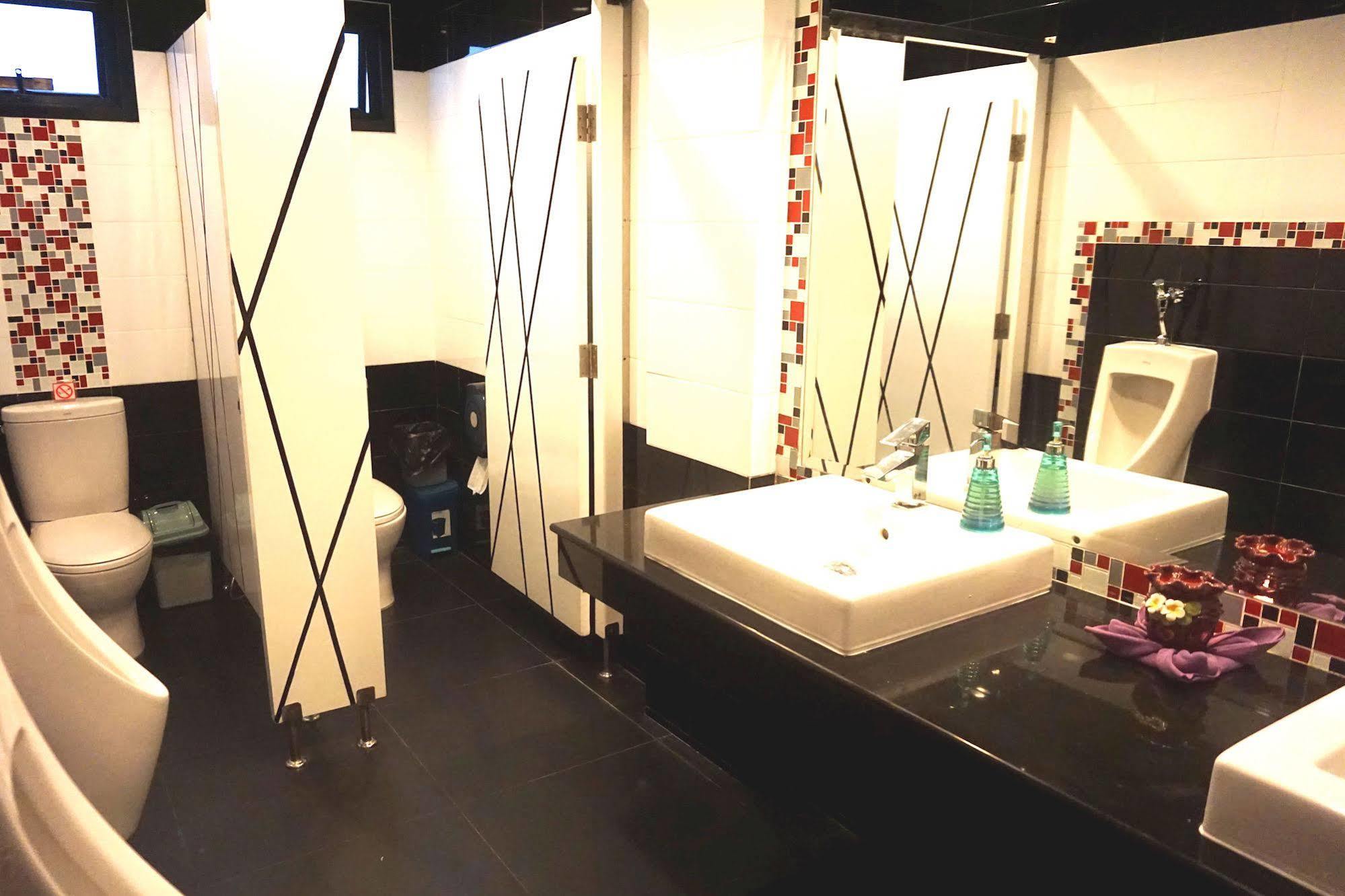 Aya Place Pattaya Ngoại thất bức ảnh
