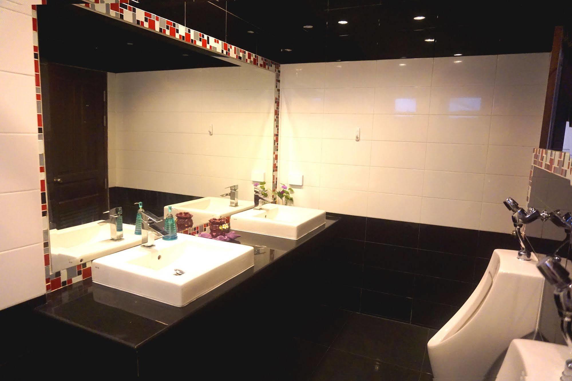 Aya Place Pattaya Ngoại thất bức ảnh