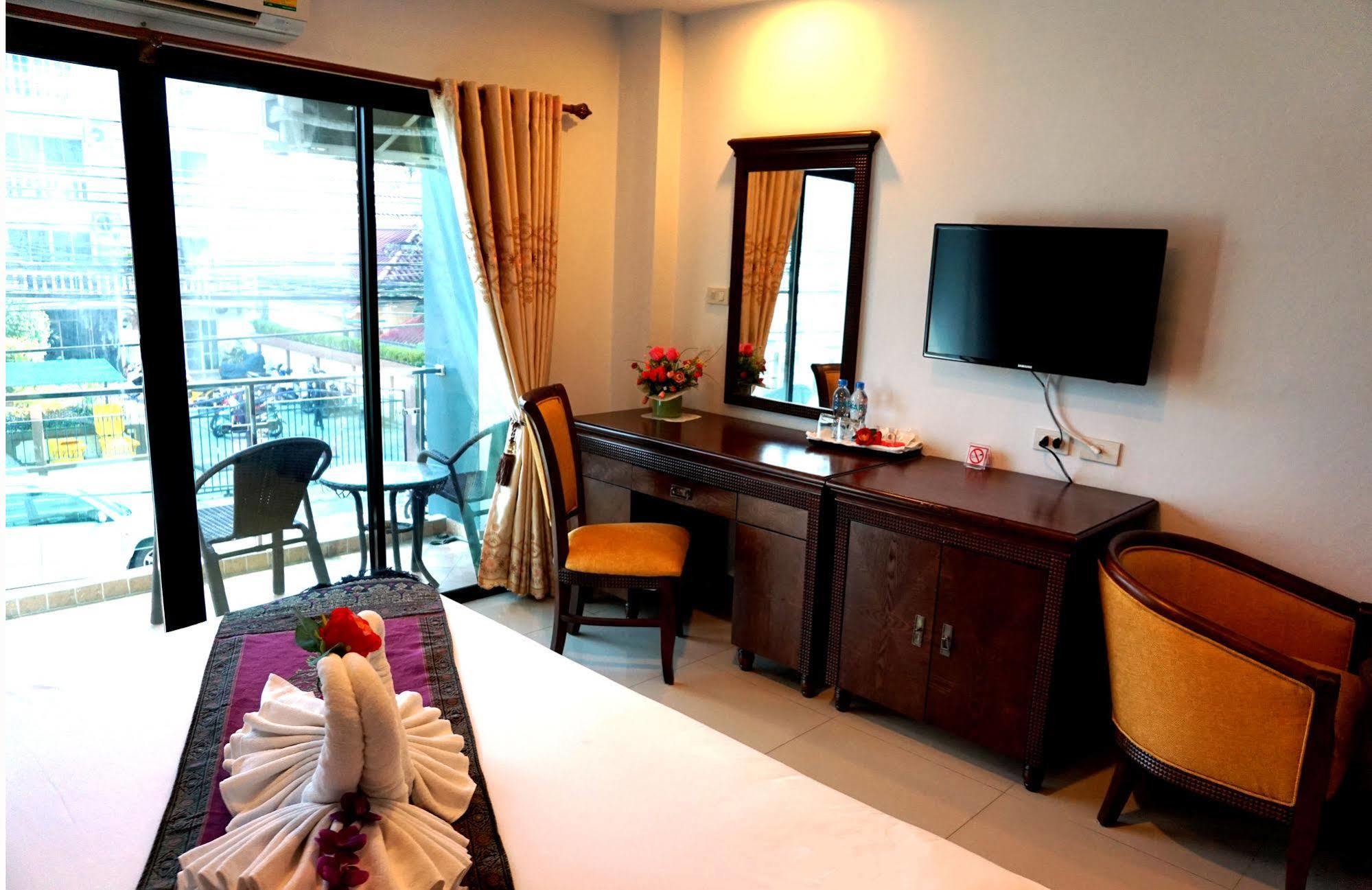 Aya Place Pattaya Ngoại thất bức ảnh